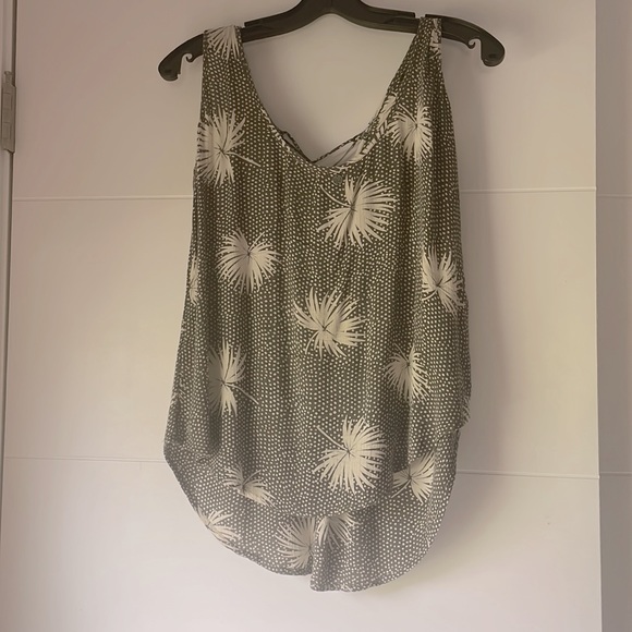 Billabong palm print lace up blouse - Picture 3 of 4